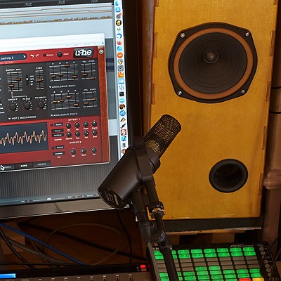 U-he Diva & SM7 mic